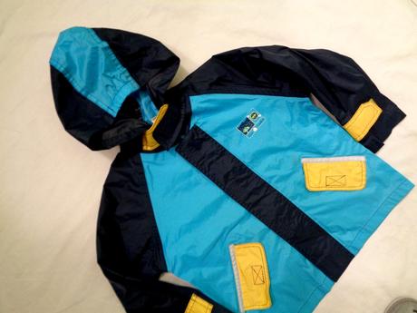 Krásná modrotyrkysová nepromokavá bunda, 104