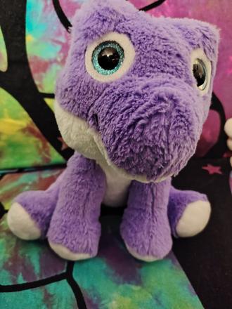 Plyšák dinosaurus,