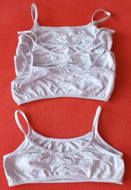 Dívčí podprsenka světle šedá, 146