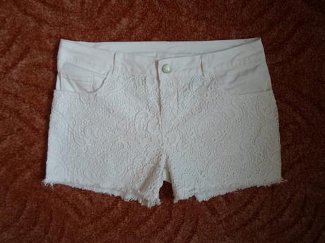 Bílé kraťasy kraťásky šortky s krajkou, esmara,40