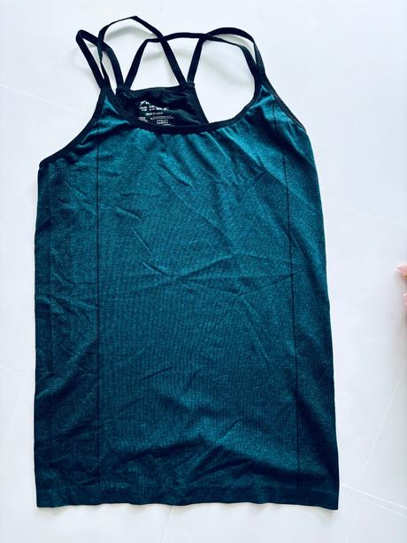 D38/ tílko sportovni zelené bar - v.42 zn. workout, xl