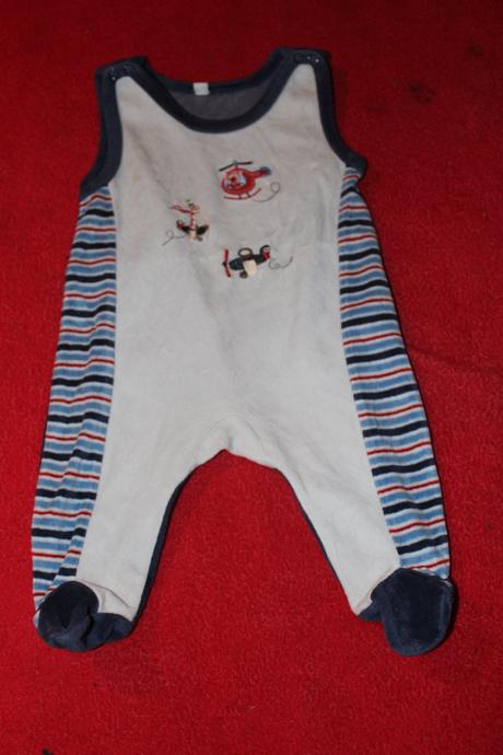 Dětské dupačky letadla, 62