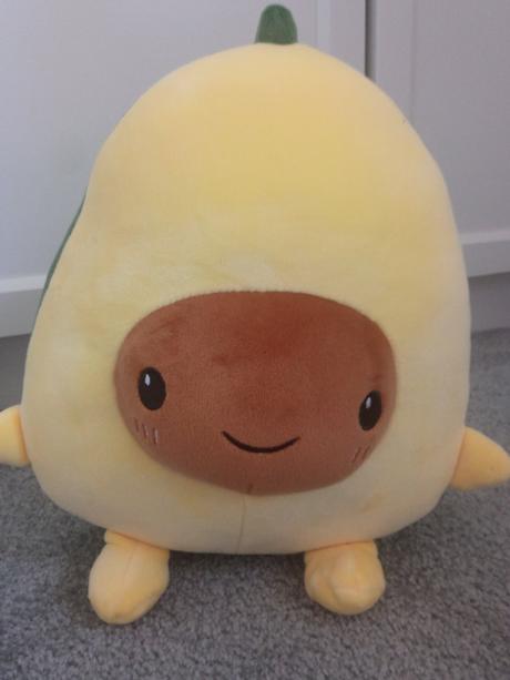 Squishmallow avokádo,