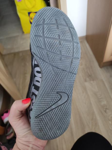 Sálovky nike 36,5, nike,36