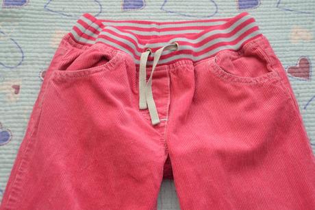 Pohodlné bavlněné manšestráky s aplikací, na gumu, mini boden,128