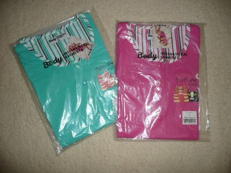 Pyžamo noční košilka košile vel s i na kojení, m / s