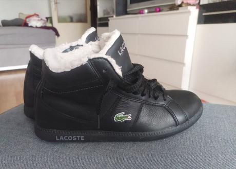 Zimní lacoste s kožíškem vel. 36, lacoste,36