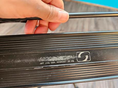 Černý zadní nosič na kolo sport arsenal, 