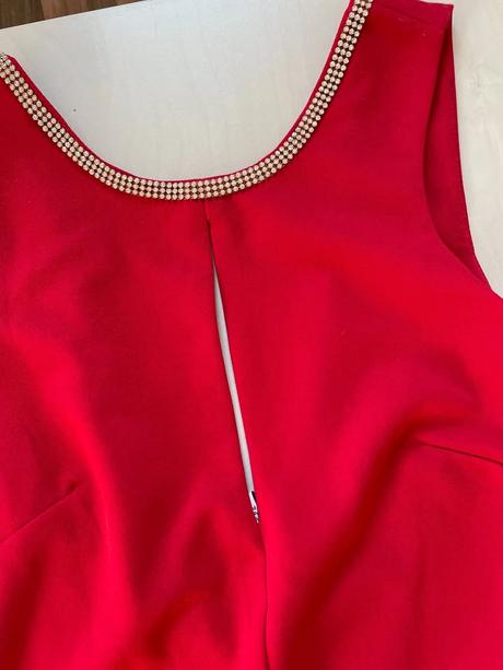 Nové minišaty/top s výstřihem zad, visačka už není, m / s