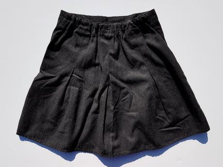 G335 dívčí elegantní skládaná sukně vel. 116-122, george,116