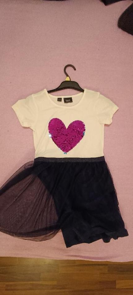 Šaty s flitry (modré nebo růžové srdíčko), bonprix,128