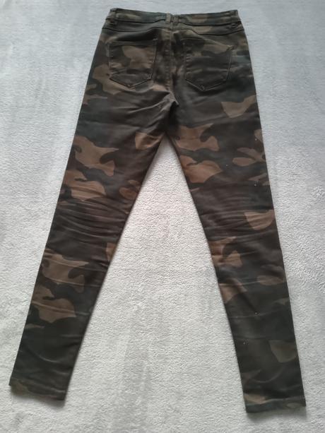 Khaki džíny maskáče cropp, 36