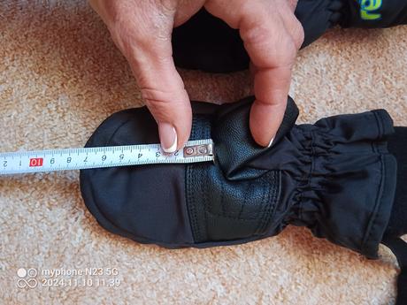 Dětské rukavice vel."3-5 let",