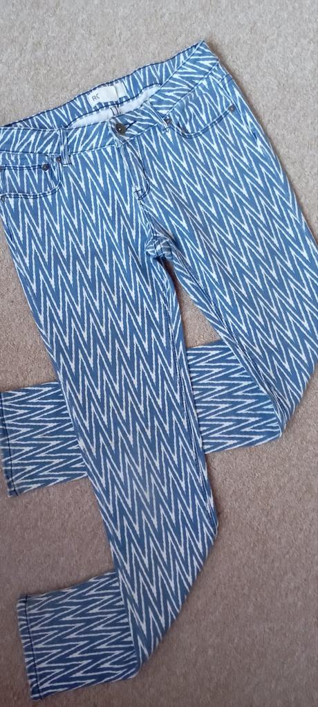 Rifle zn."roxy" a mikina zn."benter" vel."12let", roxy,152