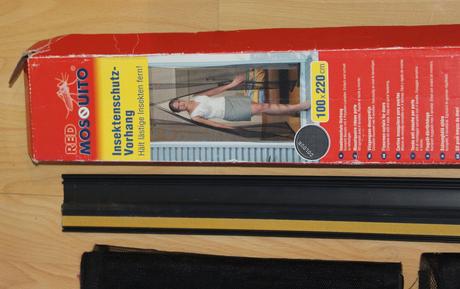 N.o.v.á moskytiéra do dveří, 