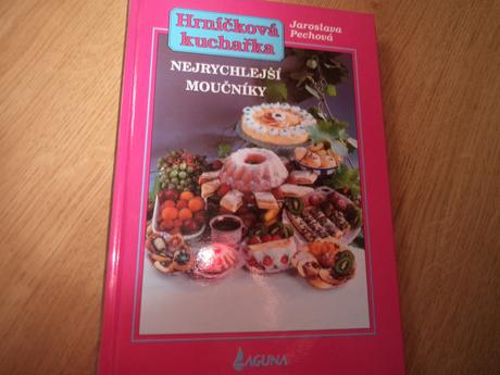 Hrníčková kuchařka - nejrychlejší moučníky,