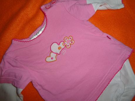 Nádherné tričko a body v jednom, okay,62