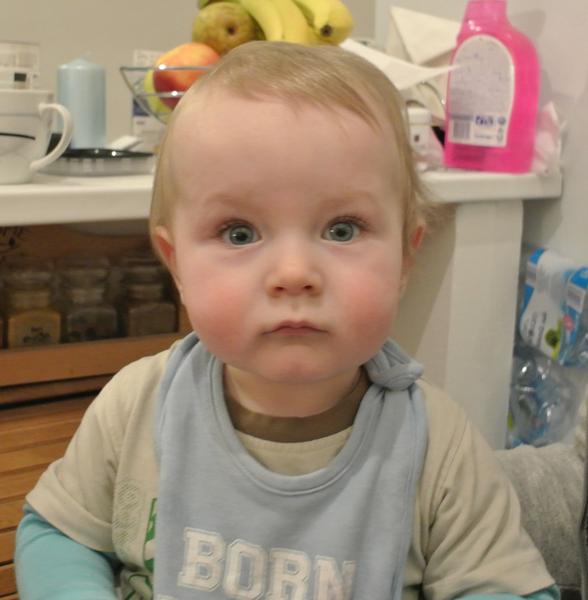 Křivá hlavička, jak se vám to zdá dle fotek?