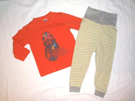 Nádherný pohodičkový komplet trička a kalhot, m&co,80