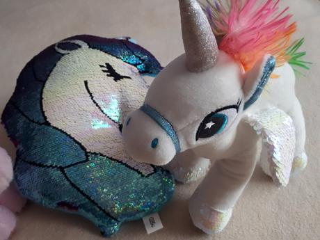 Plyšoví jednorožci, polštářek s měnícími flitry,
