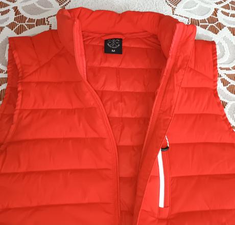 Prošívaná zateplená červená vesta tchibo, tchibo,m