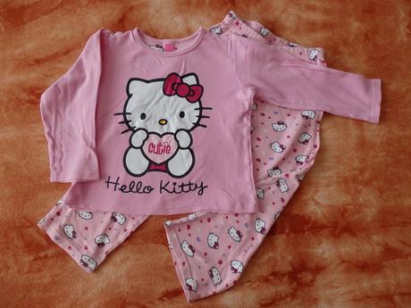 Pyžamko s hello kitty 122/128, hello kitty,122