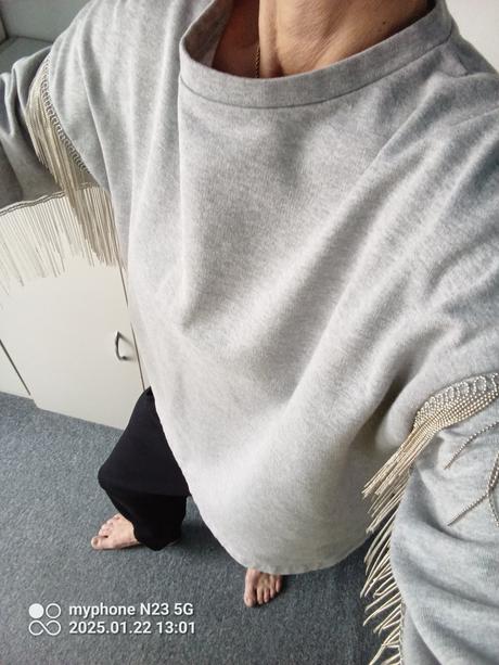 Mikina s řetízky zn."h&m" vel."l" i větší, h&m,l