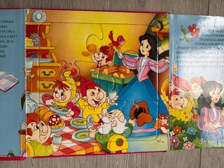 Kniha pohádka o sněhurce + puzzle,