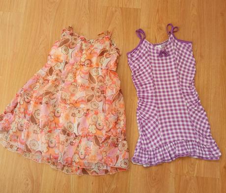 Dívčí šaty vel.122-140, c&a,122