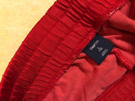 Kvalitní tepláky gap vel. 140, gap,140