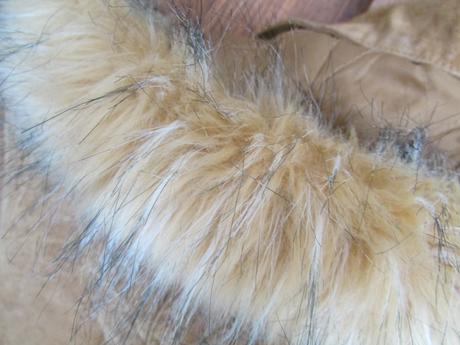 Kožený kabát z vepřovice, 38