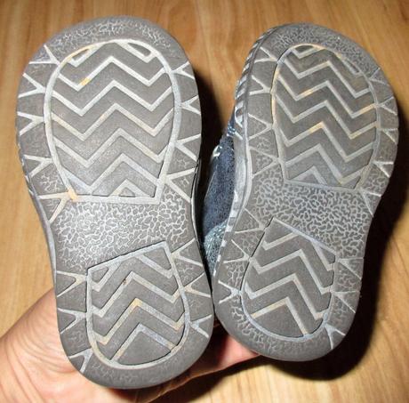 Kotníkové boty, peddy,19