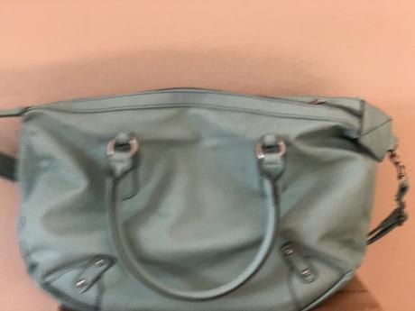 Svetle modra h&m kabelka, h&m