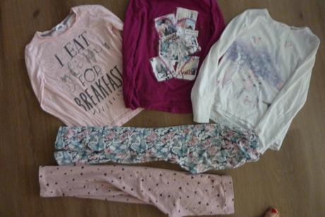 Mix oblečení vel. 134/140 hm, 122–134