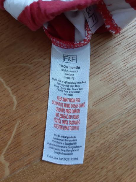 Kraťasy 92, tesco,92