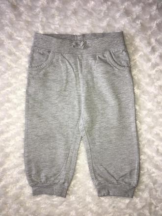 Šedé tepláky c&a, c&a,80