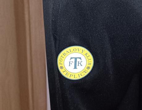 Chlapecké tepláky vel. 164, puma,164