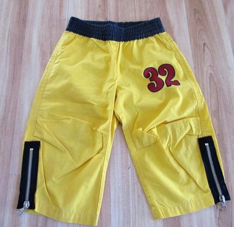 Tříčtvrteční kalhoty, benetton,98