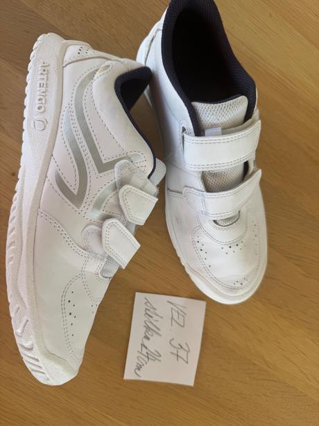 Botasky s bílou podrážkou 37, decathlon,37