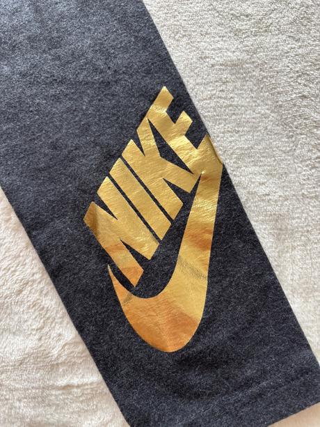 Leginy šedé zn. nike - v.128/134, nike,134