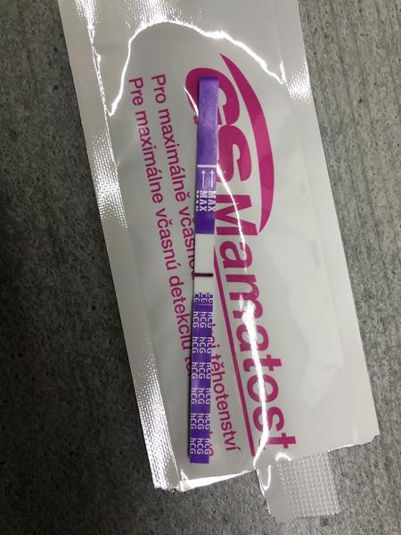 Je těhotenský test vadný nebo pozitivní?