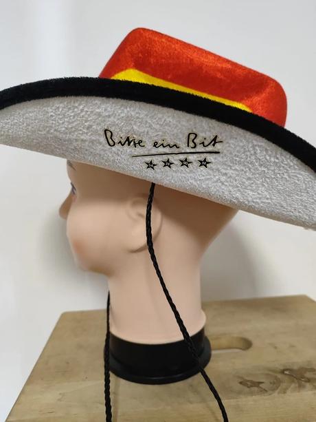 Fanouškovský klobouk německo, 