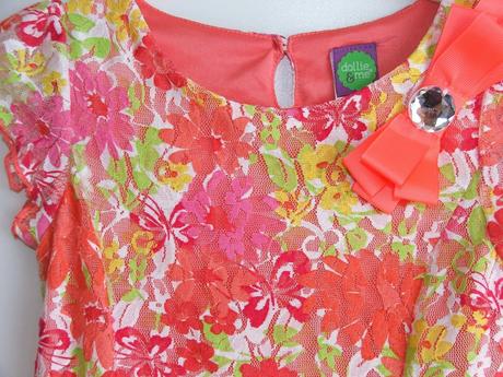 P44 krajkové šaty vel. 5let, 110