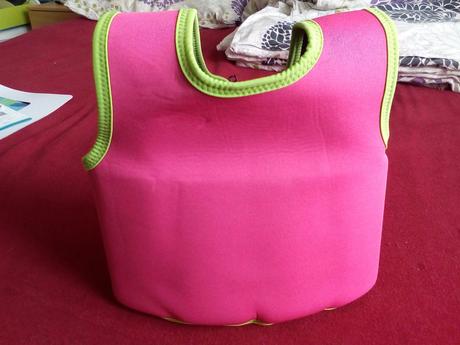 Dětská plavací vesta., 