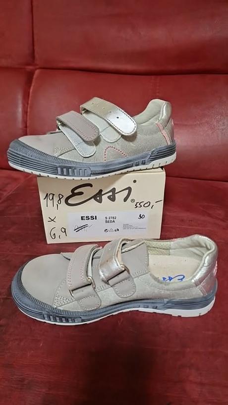 Celoroční dětské boty dívčí 27 a 30, essi,27 / 30