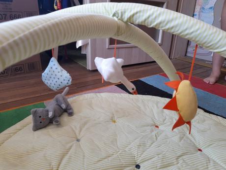 Hrazdička ikea leka na miminko, 