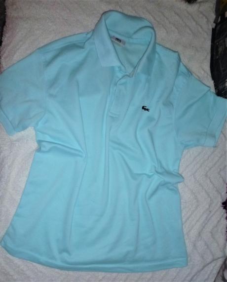 Blankytně modré triko s límečkem - vel.m-l, m