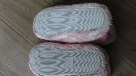 Papuče vel 32/33, 32