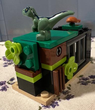Lego jurassic world 122330 raptor with trap,