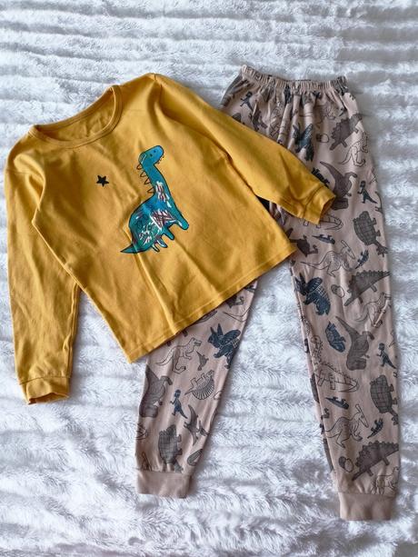 Pyžamo/set na doma, vel.128, 128